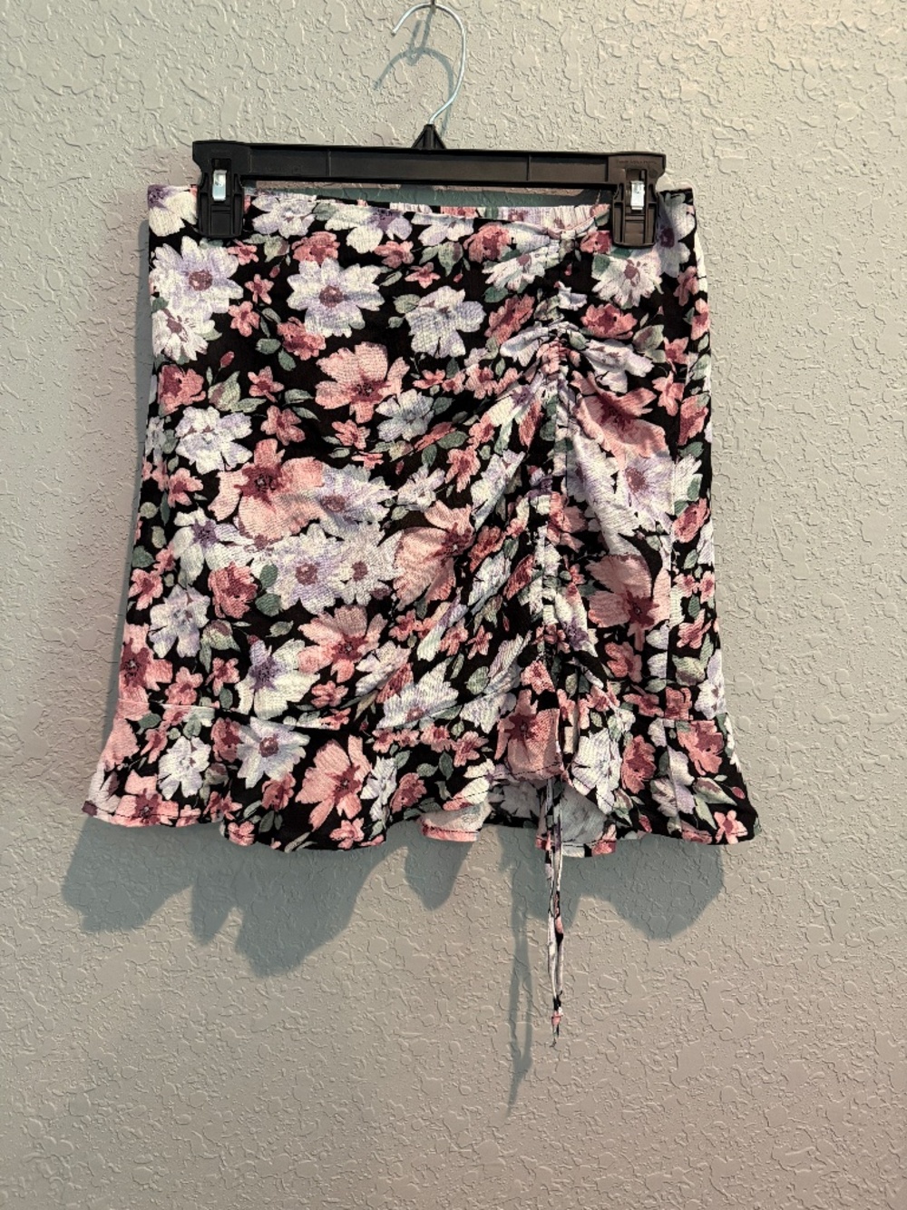 NWT Rewind Flowery Skirt - Size M